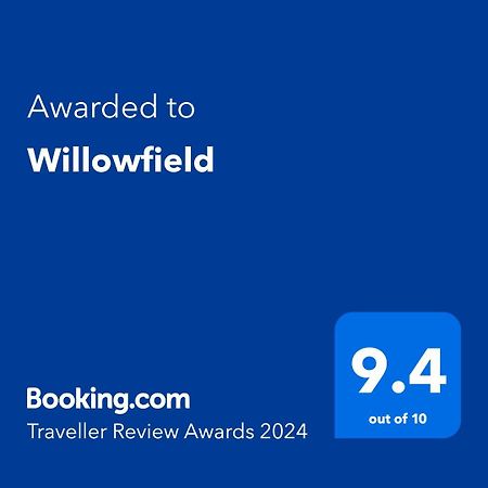 קולריין Willowfield מראה חיצוני תמונה